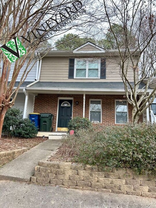 8040 Sand Wedge Cir in Kennesaw, GA - Building Photo