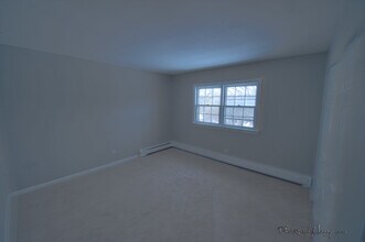 2423 Ogden Ave in Downers Grove, IL - Building Photo - Building Photo