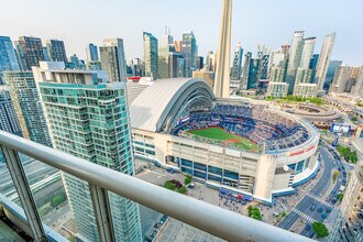 1512-10 Navy Wharf Ct in Toronto, ON - Building Photo - Building Photo