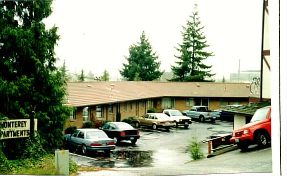 Monterey Apartments in Renton, WA - Building Photo