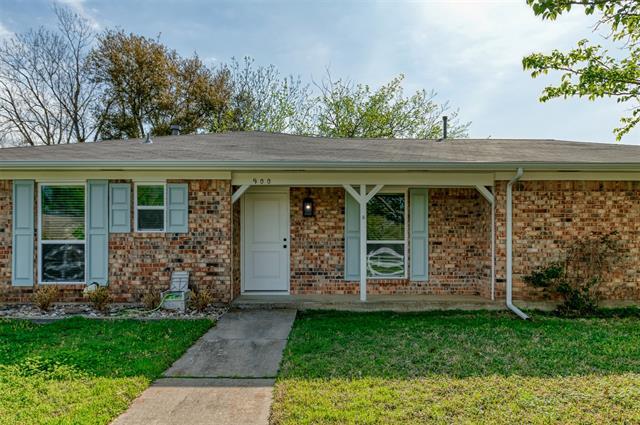 property at 900 Monterrey St