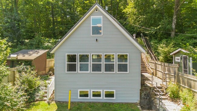 60 Jobs Gate 2 in Portland, CT - Building Photo - Building Photo