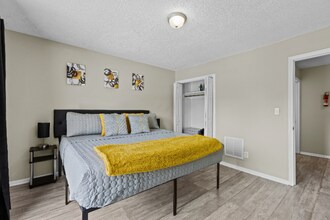 100 Mosby Cir in Greenville, NC - Building Photo - Building Photo