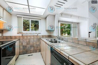 2344 Roundhouse Rd in Sparks, NV - Building Photo - Building Photo