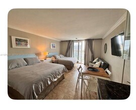 19201 Collins Ave, Unit 436 in Sunny Isles Beach, FL - Foto de edificio - Building Photo