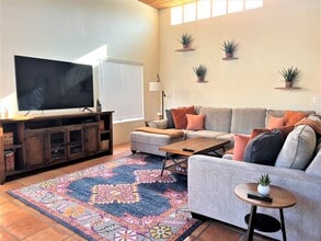 53170 Avenida Diaz in La Quinta, CA - Foto de edificio - Building Photo