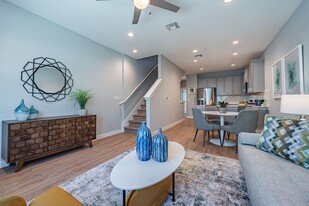 Villae ATX Luxury Rental Townhomes