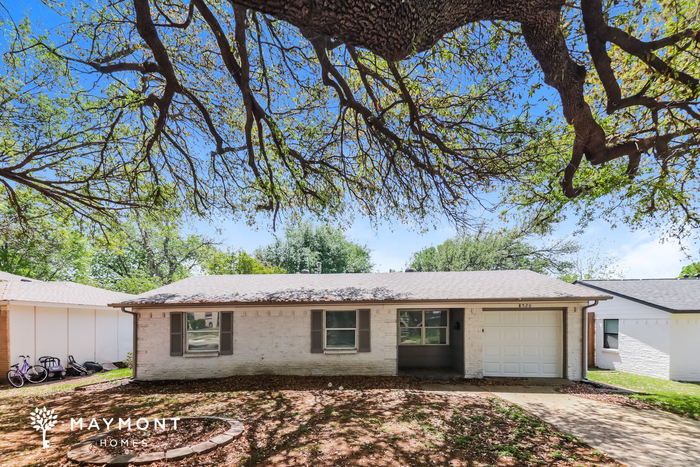 8520 Graywood Dr in Dallas, TX - Building Photo