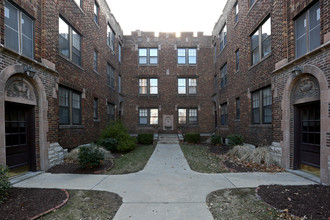 West Forest View in St. Louis, MO - Foto de edificio - Building Photo