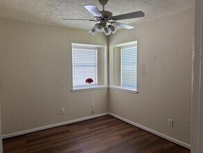 17090 Kilwinning Dr in Houston, TX - Building Photo - Building Photo