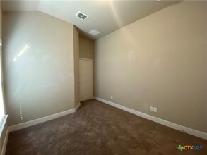 1247 FM306 in Canyon Lake, TX - Building Photo - Building Photo