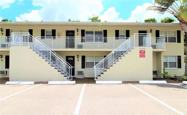 property at 1644 Redwood St