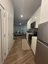 987 Queen St, Unit #700 in Honolulu, HI - Building Photo - Building Photo