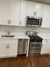 222 Jessamine Ave in Yonkers, NY - Building Photo - Building Photo