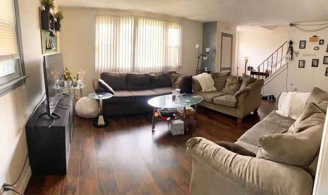property at 14 Blakely Cir