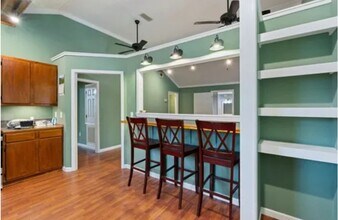 115 CR 421 in Oxford, MS - Building Photo - Building Photo