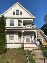 290 Glenwood Ave in Bridgeport, CT - Foto de edificio - Building Photo