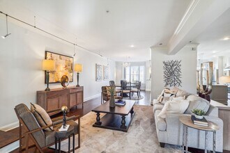 337 W 7th St in Charlotte, NC - Building Photo - Building Photo