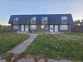 320 E 14th St in Idaho Falls, ID - Building Photo