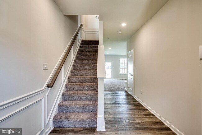 2015 Thornbrook Wy in Odenton, MD - Building Photo - Building Photo