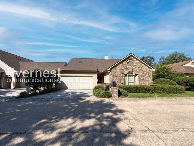 property at 4580 Village Dr