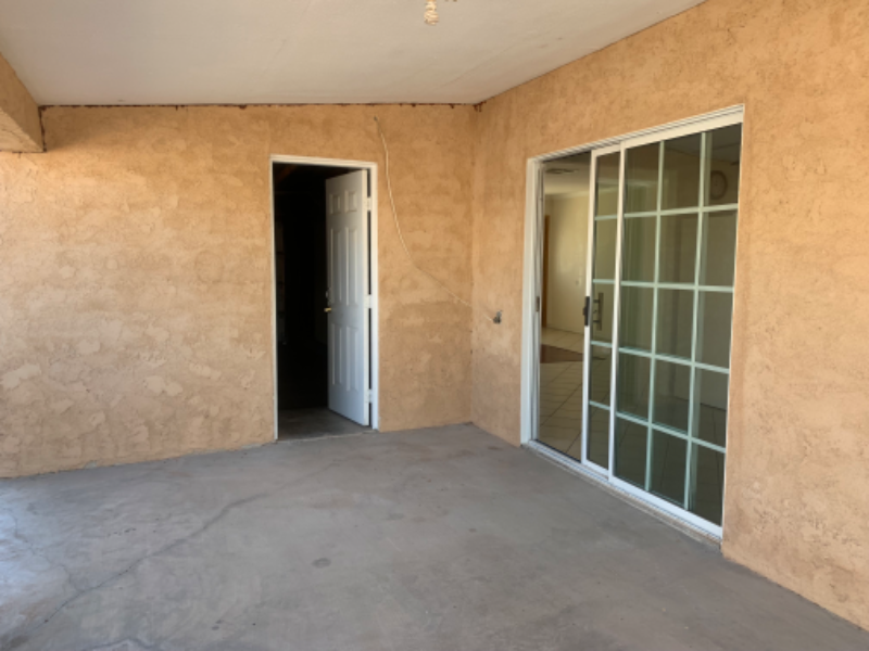 264 E Barbara St in Calipatria, CA - Building Photo