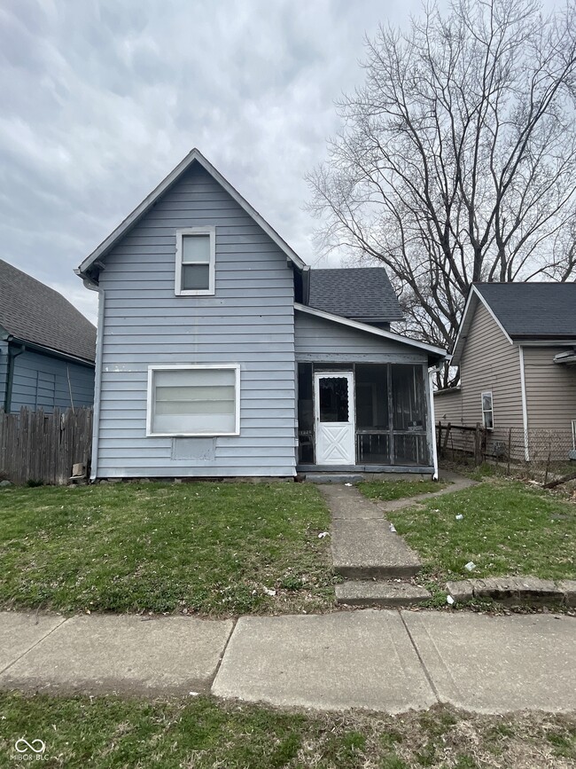 property at 1226 S Sheffield Ave