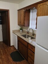 9101 S Winston Way in Oklahoma City, OK - Building Photo - Building Photo