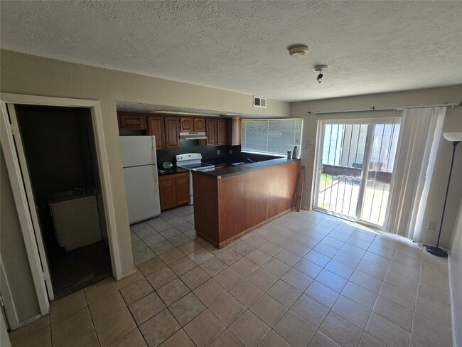 property at 7045 Chasewood Dr