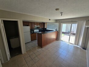 7045 Chasewood Dr in Missouri City, TX - Building Photo - Building Photo