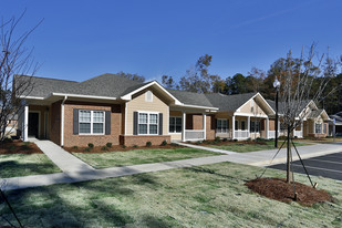 Pinewood Village Apartments