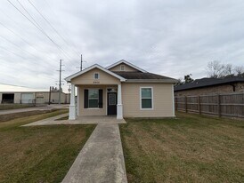 2905 Pecos St in Beaumont, TX - Building Photo