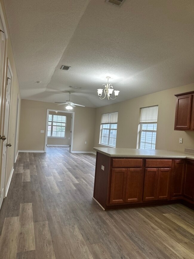 3113 Flintlock Dr in Pensacola, FL - Building Photo - Building Photo