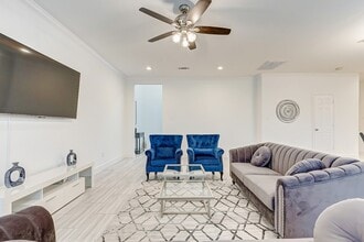 14510 Sanour Dr in Houston, TX - Building Photo - Building Photo