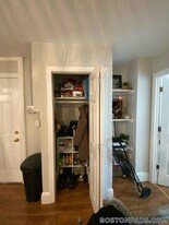 220 Hanover St in Boston, MA - Building Photo