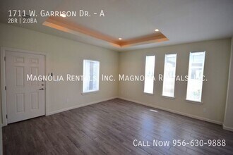1711 W Garrison Dr in Pharr, TX - Building Photo - Building Photo