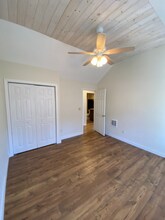 6 Boush St in Kittery, ME - Building Photo - Building Photo