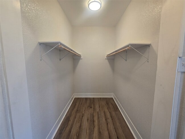 725 Broadway Avenue J in Galveston, TX - Building Photo - Building Photo