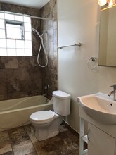 1709 Irving Park W Rd, Unit 2 in Chicago, IL - Building Photo - Building Photo