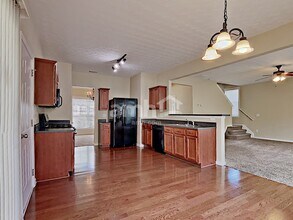110 Plumeria St in Canton, GA - Building Photo - Building Photo