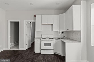 5237 Chester Ave in Philadelphia, PA - Building Photo - Building Photo