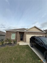 12915 Sage in Saint Hedwig, TX - Building Photo