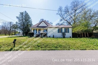 208 Spring St in Adamsville, AL - Building Photo - Building Photo