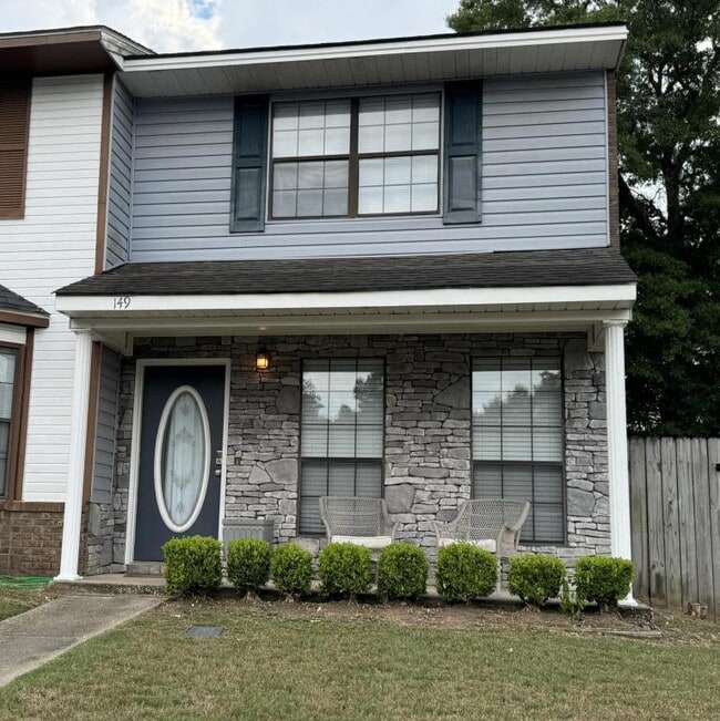 property at 149 Lakeview Dr