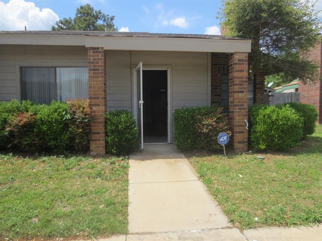 5912 Baroncrest Dr photo'