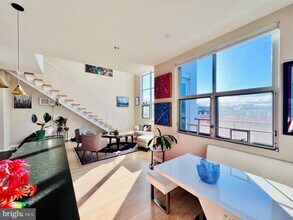 2410 17th St NW in Washington, DC - Building Photo - Building Photo