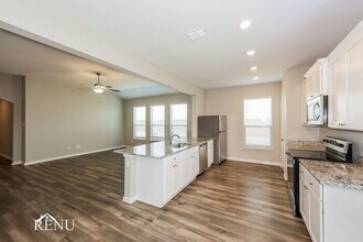 2028 Hialeah Dr in Seagoville, TX - Building Photo - Building Photo