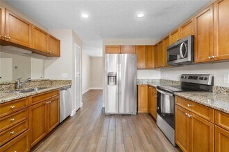 385 N Crossbeam Dr in Casselberry, FL - Building Photo - Building Photo