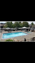9570 SW 146th Terrace, Unit U4 in Beaverton, OR - Foto de edificio - Building Photo