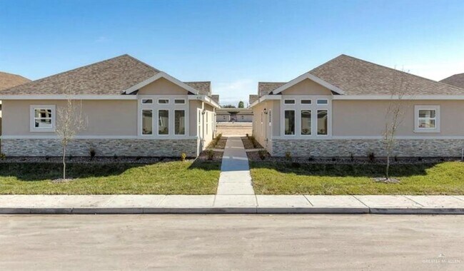410 Downing Ave-Unit -4 in Edinburg, TX - Building Photo - Building Photo